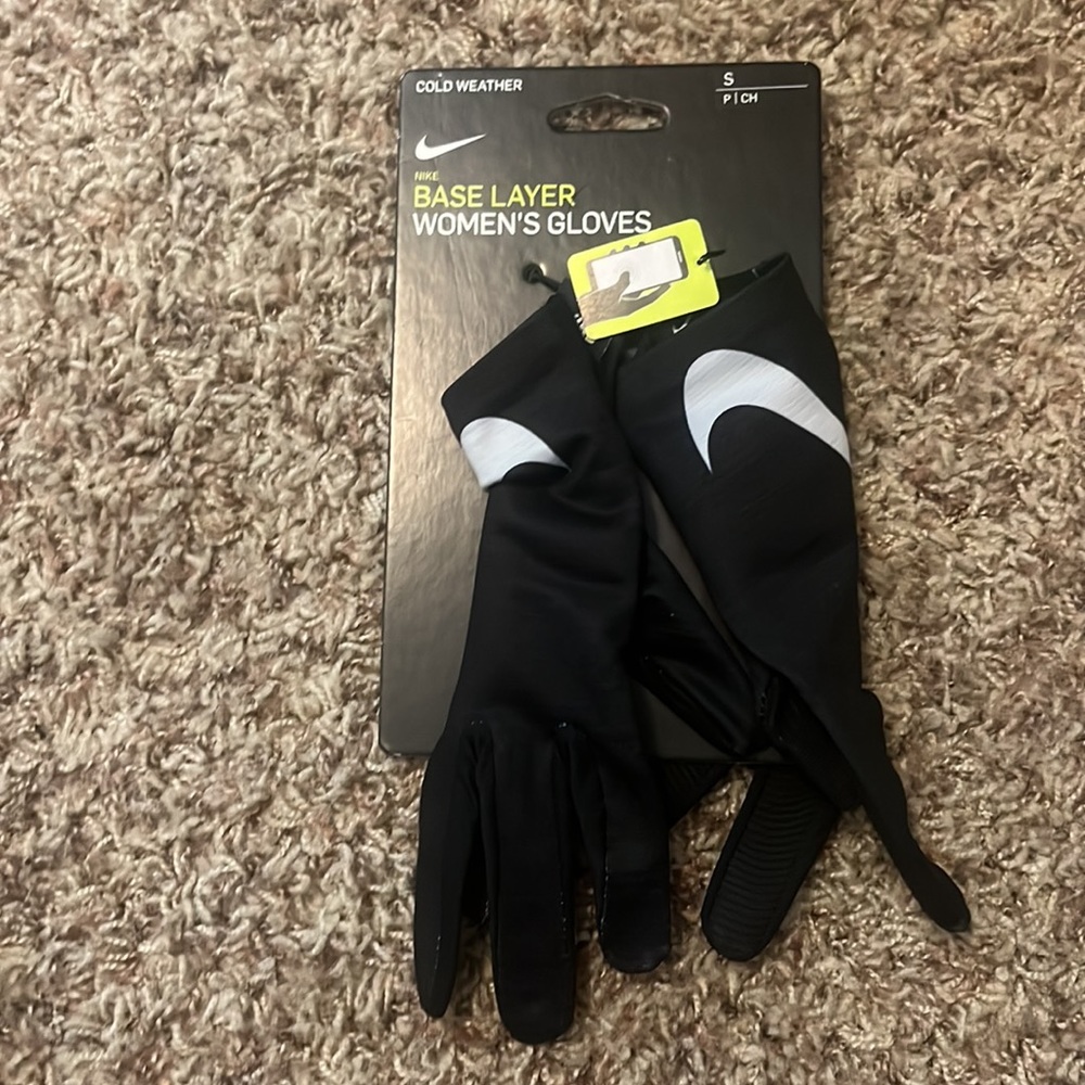 Nike Base Layer Womens Gloves